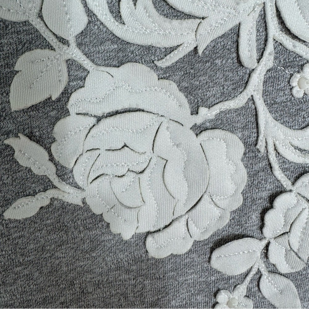 Anthropologie Pankaj & Nidhi Blanche Top Grey Floral Appliqué, size Smalll - Picture 4 of 9